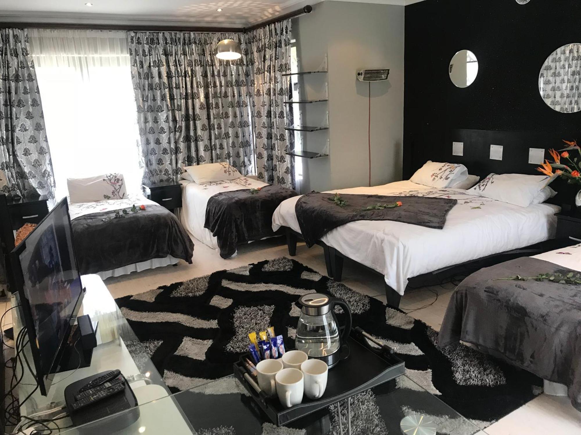 Africa Paradise - Or Tambo Airport Boutique Hotel Benoni Quarto foto